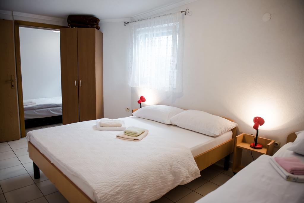 Ana Stjepan Nikolic - Pilgrim'S 2Nd Home Međugorje Buitenkant foto