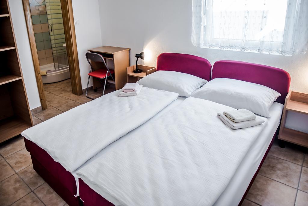 Ana Stjepan Nikolic - Pilgrim'S 2Nd Home Međugorje Buitenkant foto