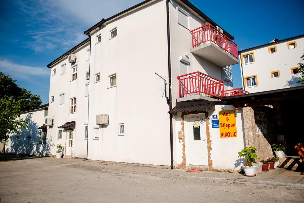 Ana Stjepan Nikolic - Pilgrim'S 2Nd Home Međugorje Buitenkant foto