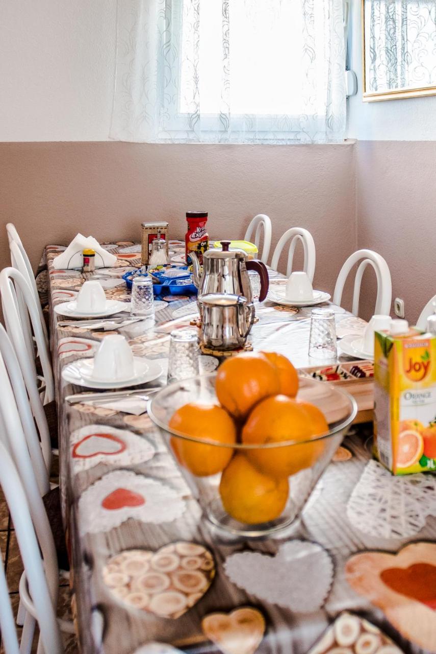 Ana Stjepan Nikolic - Pilgrim'S 2Nd Home Međugorje Buitenkant foto